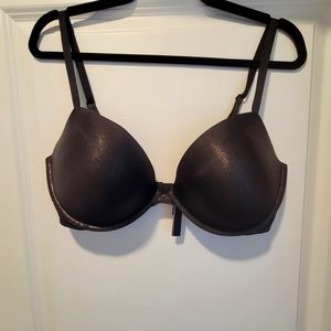 Victoria Secrets pushup bra